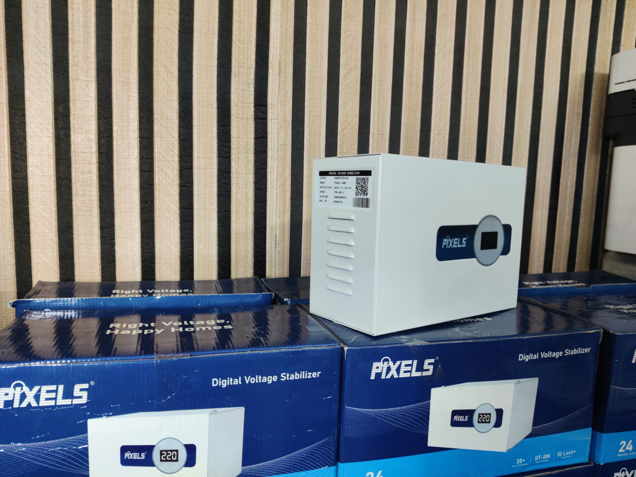 PIXELS 600 - Image 2
